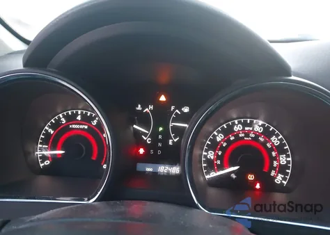 2012 Toyota Highlander Se V6 z USA, uszkodzony, nr VIN 5TDBK3EH9CS116270